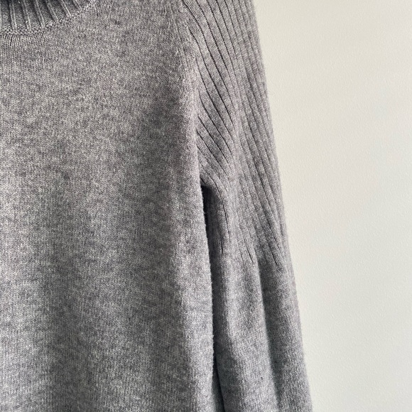 EUC Anthropologie Cowl Neck sweater - Picture 6 of 9